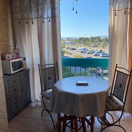 Apartment En Bord D'etang *