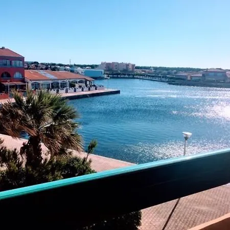 En Bord D'étang *