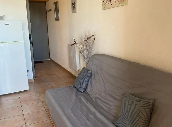 Appartement En Bord D'etang